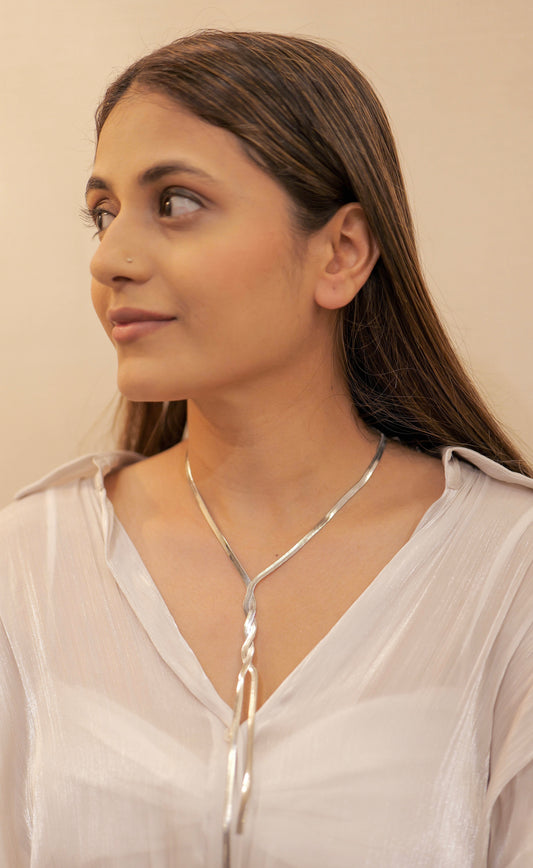 Serpentine Luxe Silver Necklace Chain