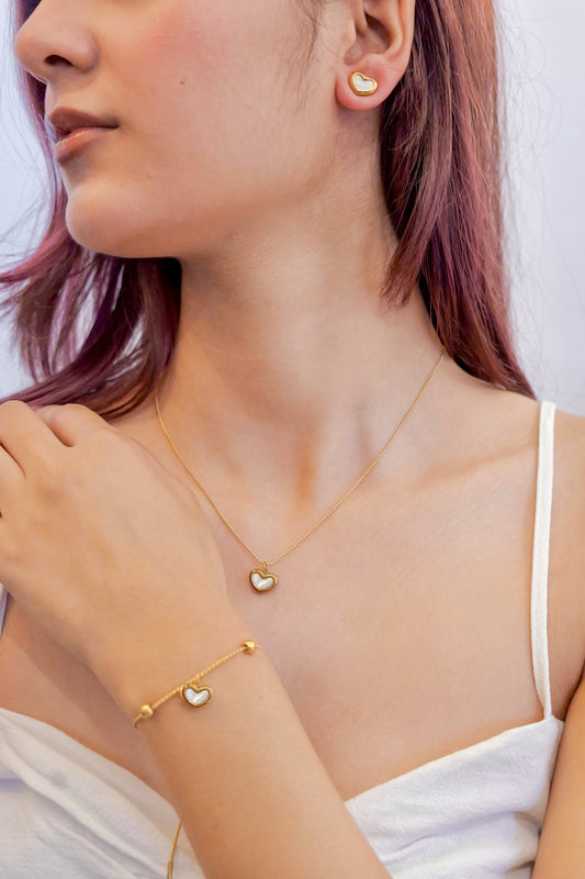 Heartfelt Glow Pendant Set with Bracelet