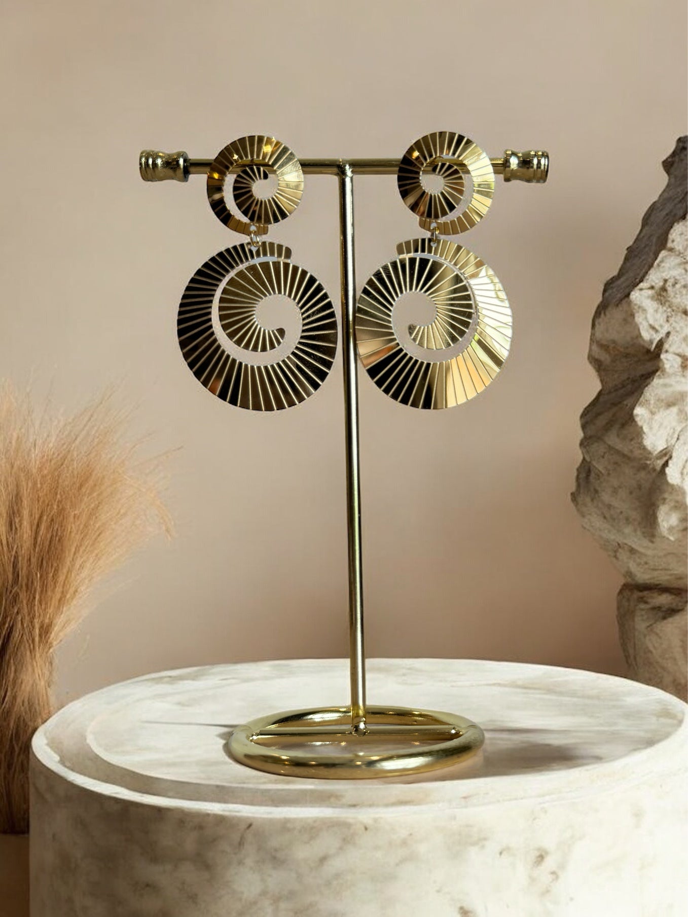 Runway Shine Textured Earrings