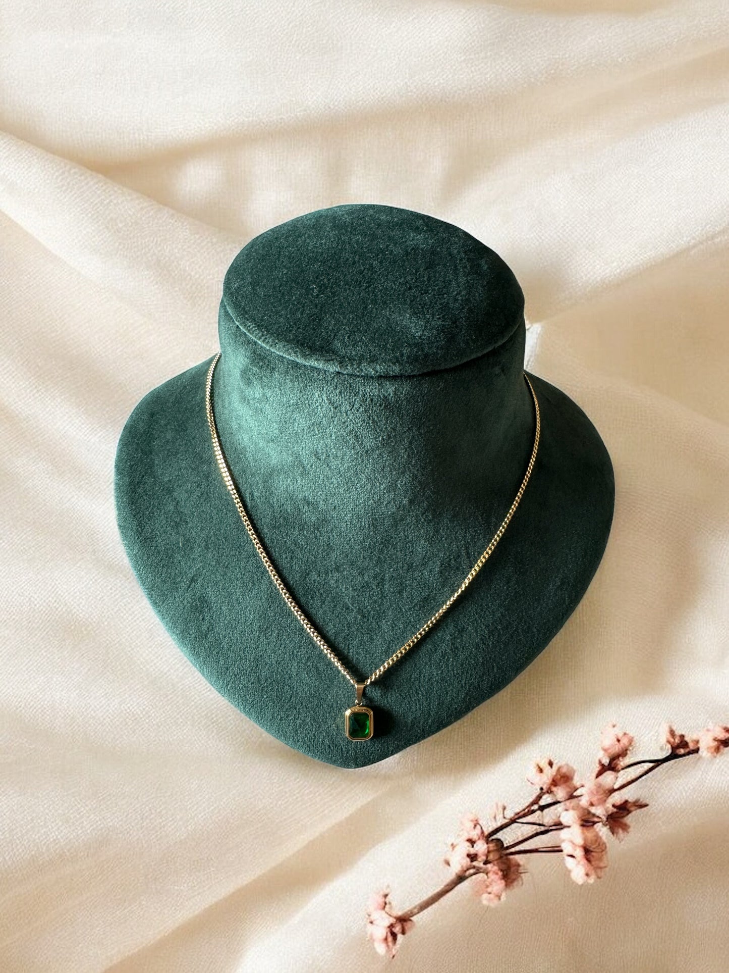 Perthway Chain Necklace