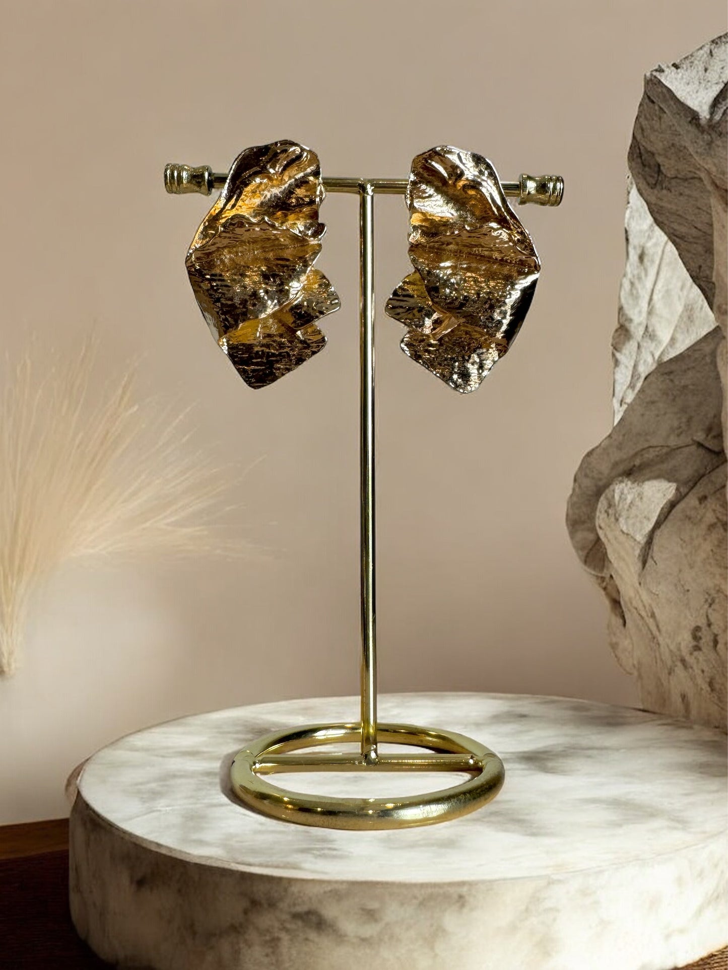 Lustre Lane Textured Earrings