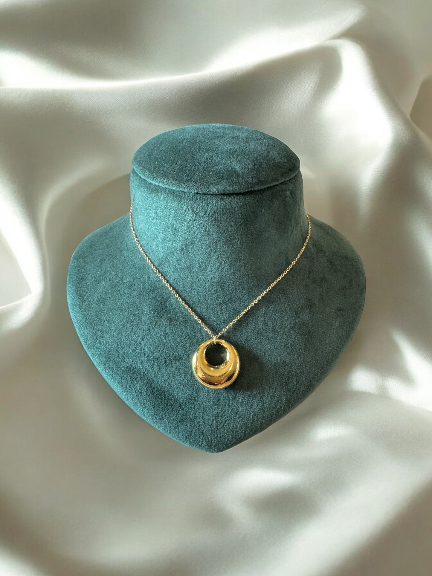 Sunview Boulevard Chain Necklace