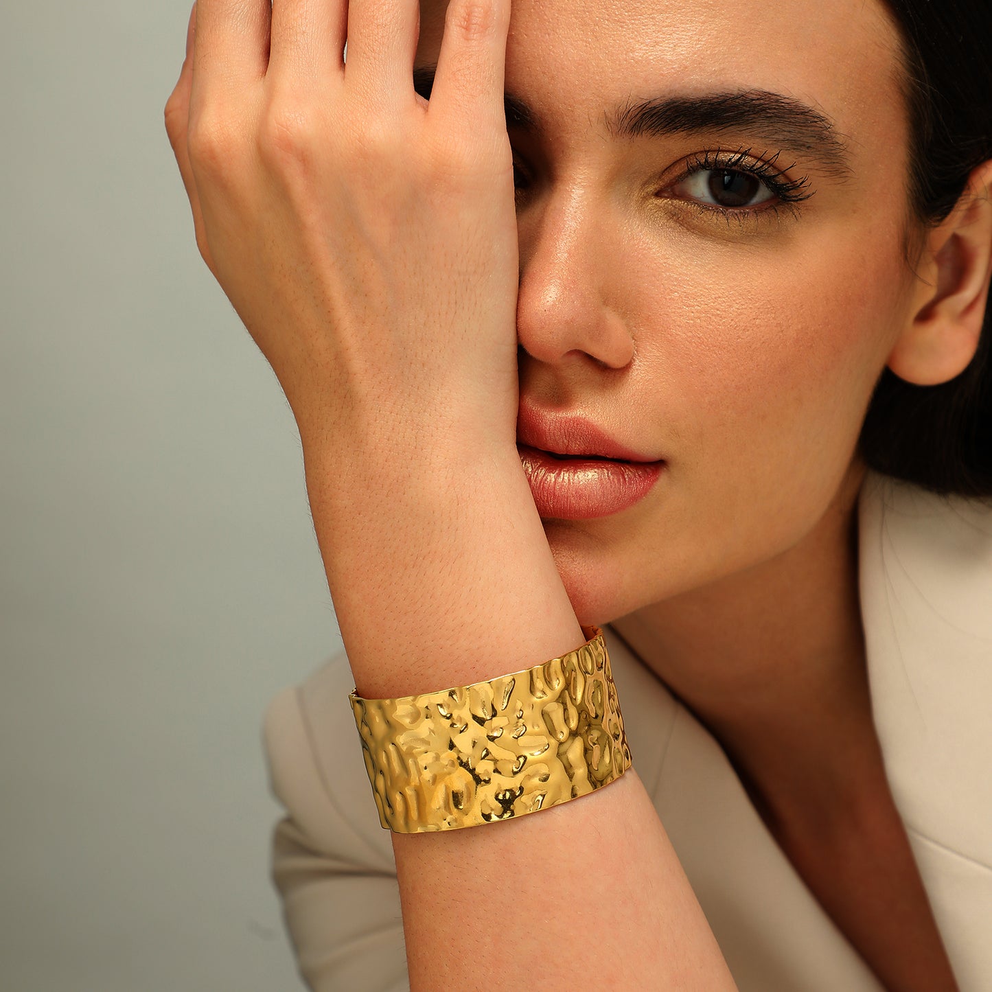 Zinfandel Lane Golden Cuff
