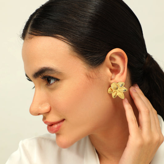 Elegance Terrace Stud Earrings