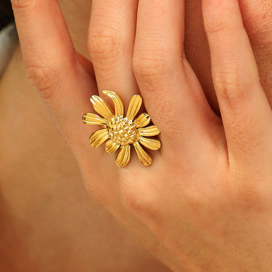 Arica Radiance Ring