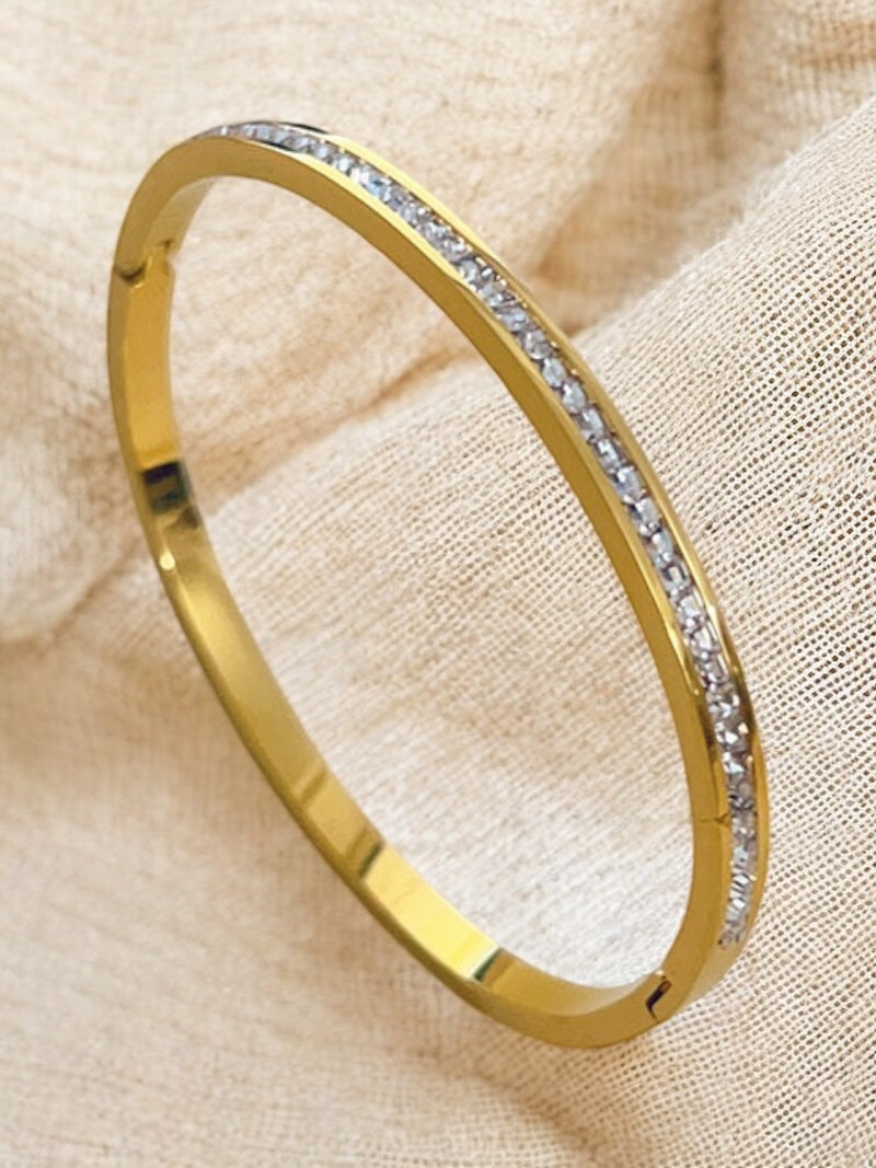 Radiance Baguette Gold Bracelet