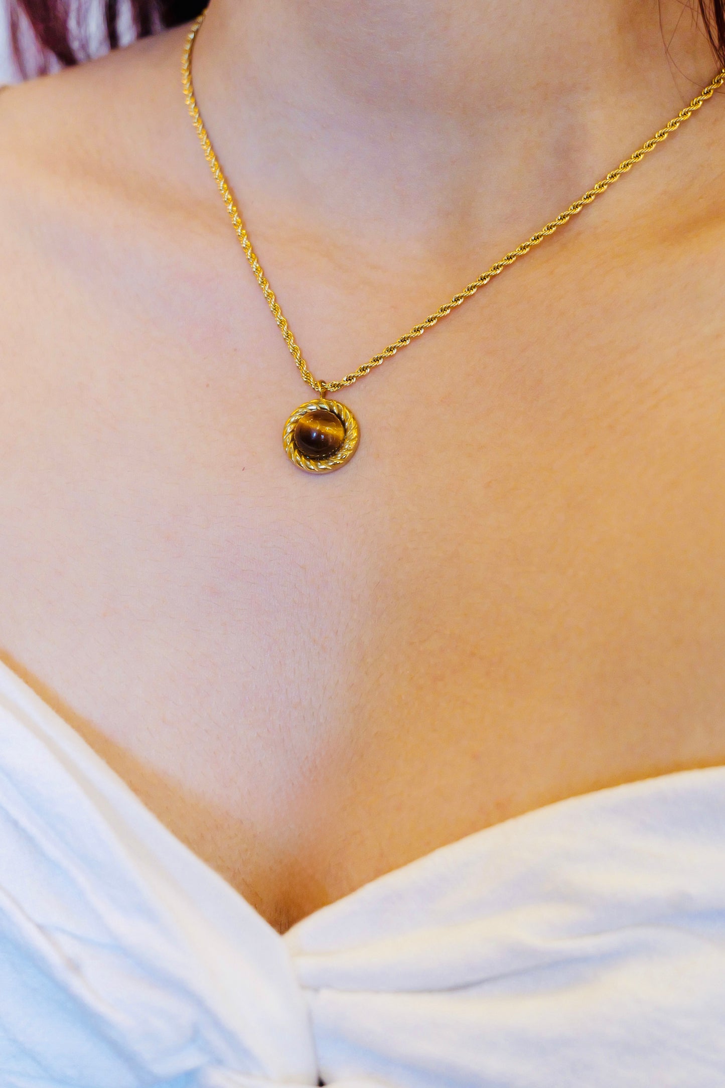 Bold Strength Pendant Necklace Set