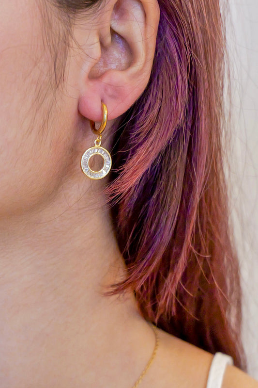 Circle of Strength Pendant Necklace Set