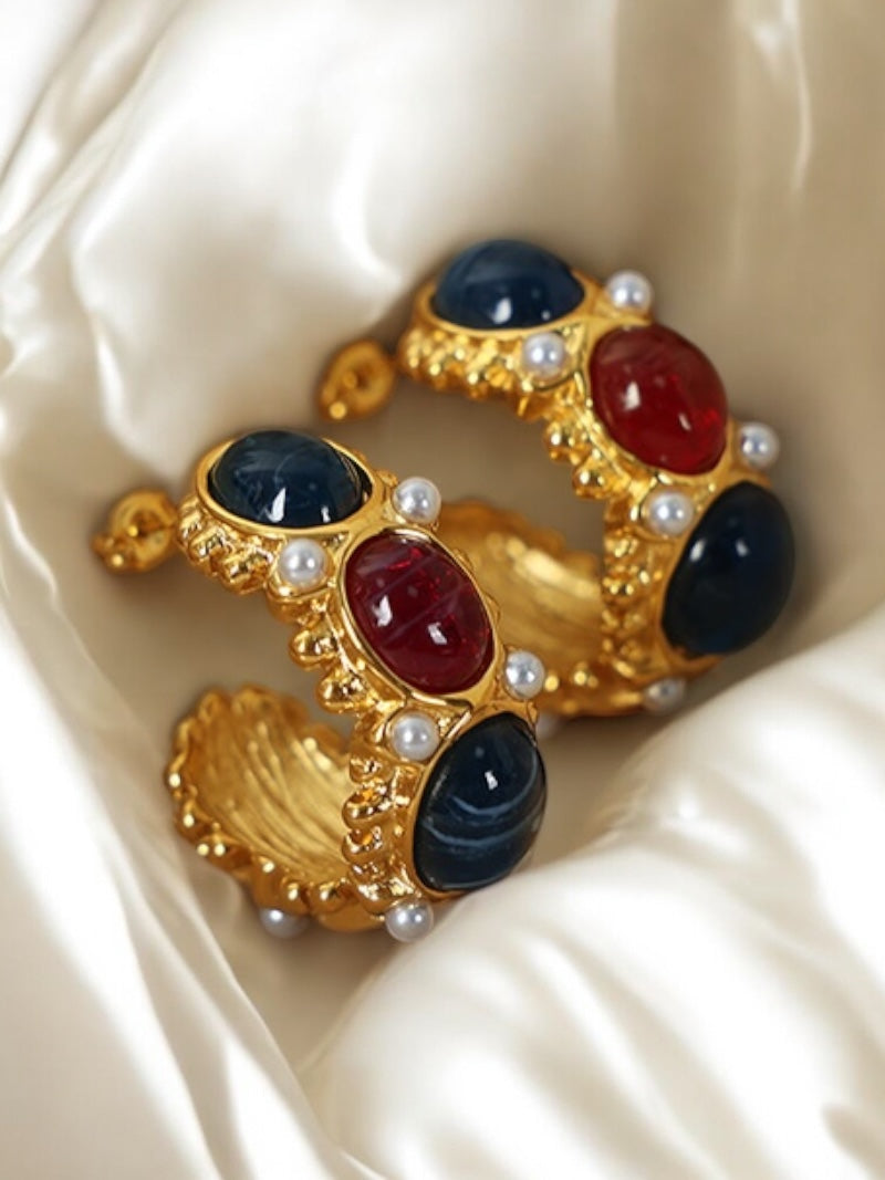 Echo of Elegance Earrings