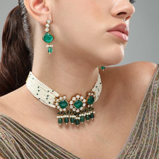 Yura Pearl Choker Finely Studded With Kundan Stones