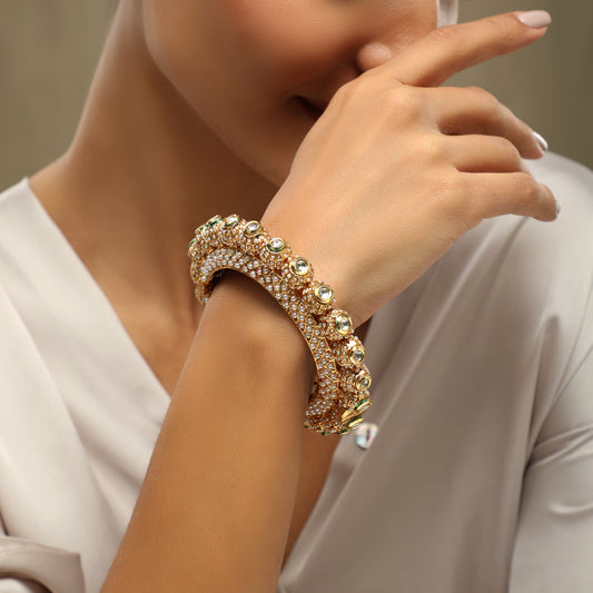 Rahi Pearl Studded Kada
