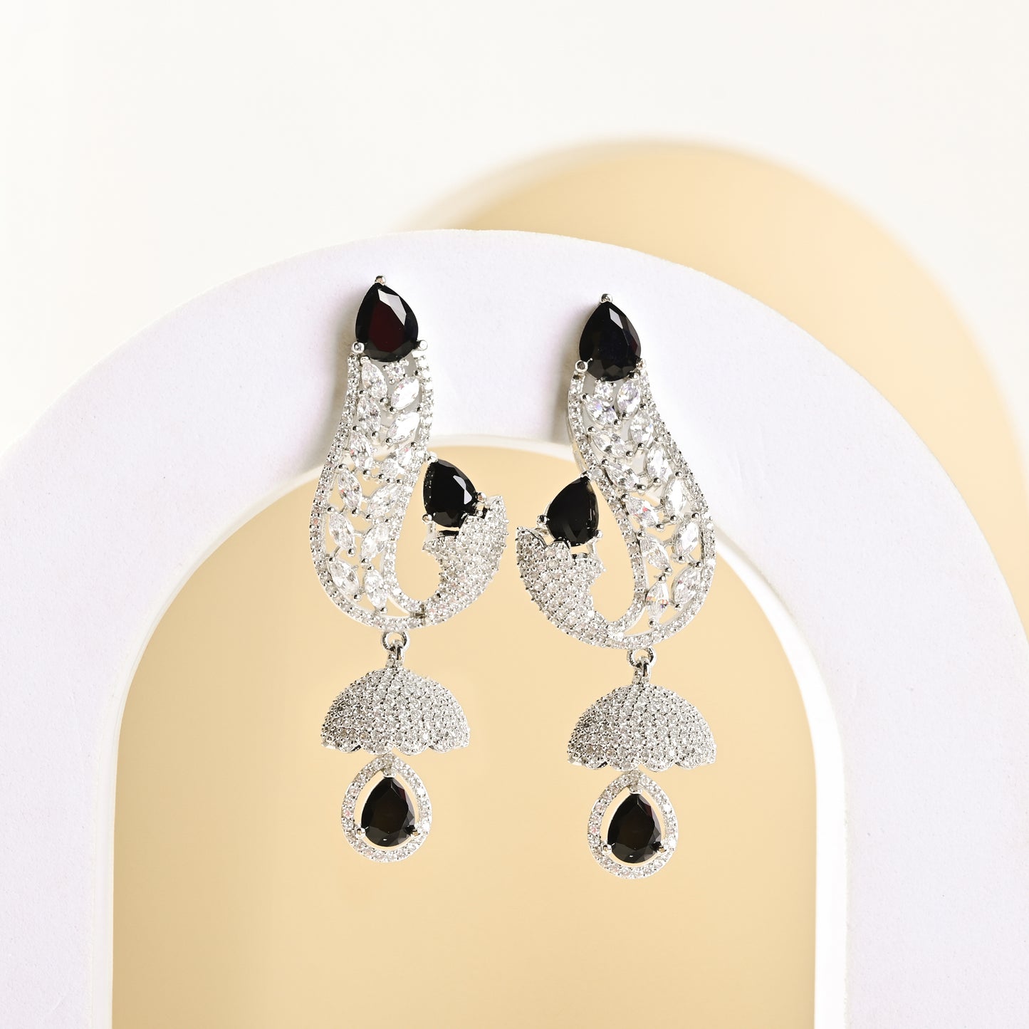 Glitzy Blue Diamond Earings