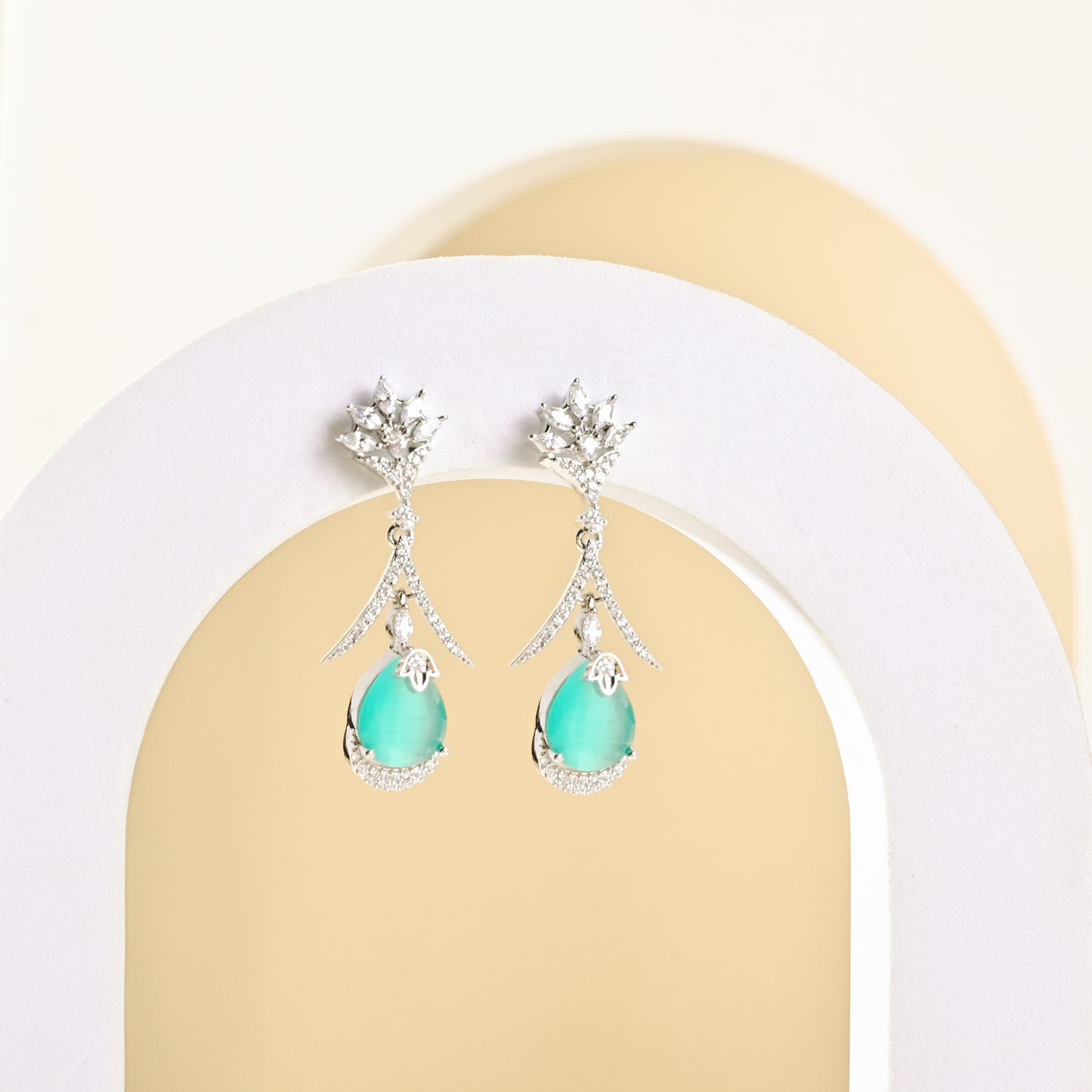 Divine Diamond Earings
