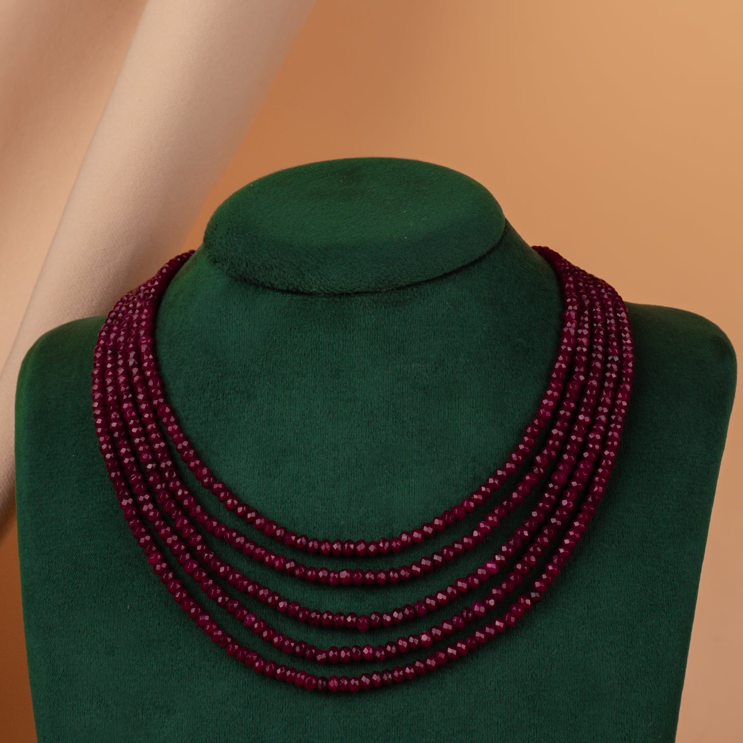 Noorvi Beaded Necklace
