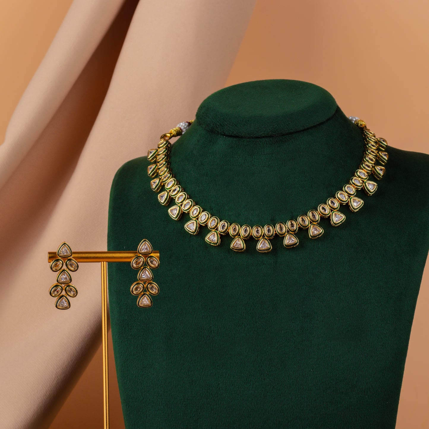 Mehr Kundan Studded Set