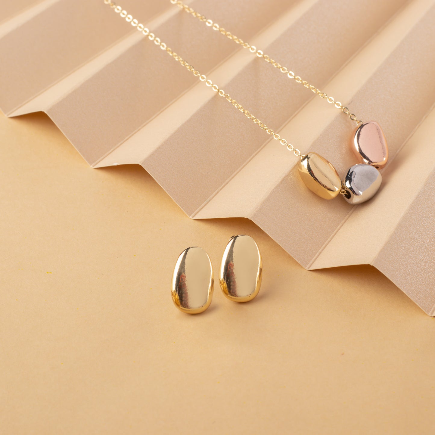 Nina Beads Chain Necklace