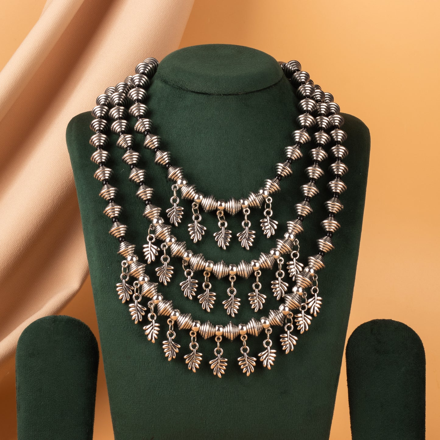 Amal Oxidized Necklace