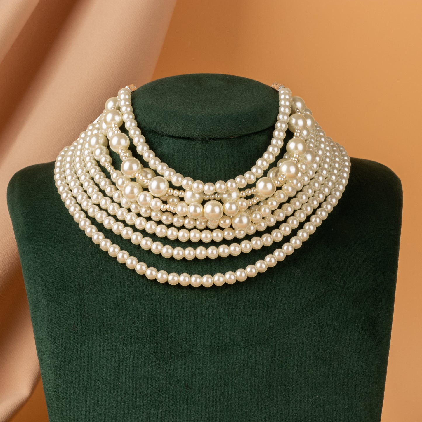 Nawaazish Pearl Necklace