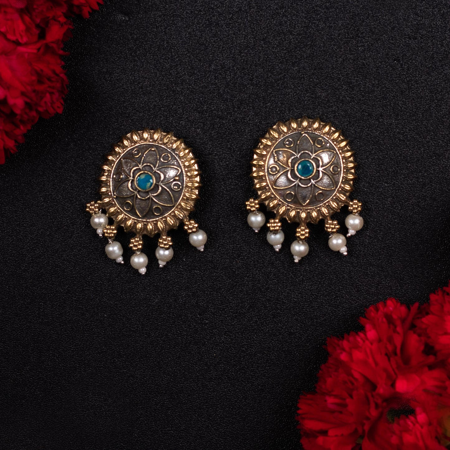 Asma Oxidized Earrings