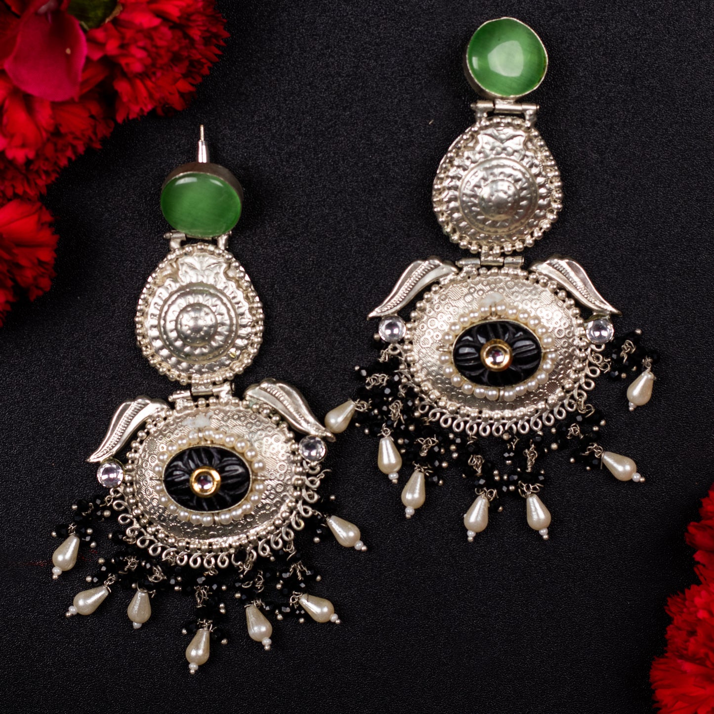 Qalb Oxidized Earrings