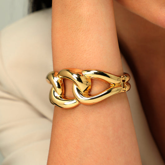 Shiraz Street Golden Cuff