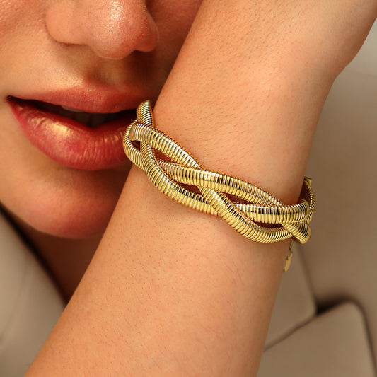 Carlisle Twisted Bracelet