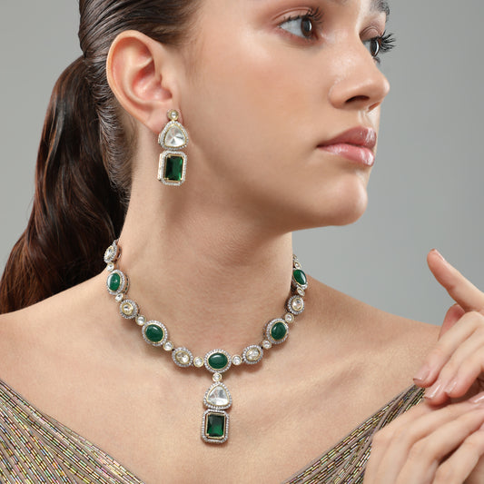 Tamaya Emerald White Polki Necklace Set