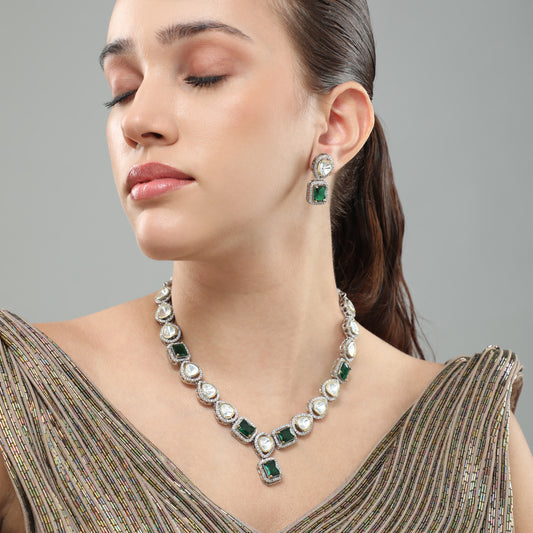 Sparkling Symphony Emerald Polki Necklace Set