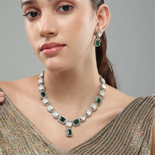 Sparkling Symphony Emerald Polki Necklace Set