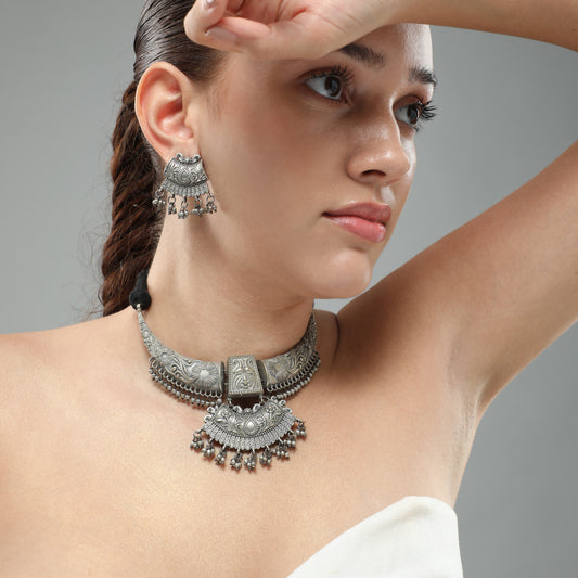 Junoon Oxidized Necklace Set