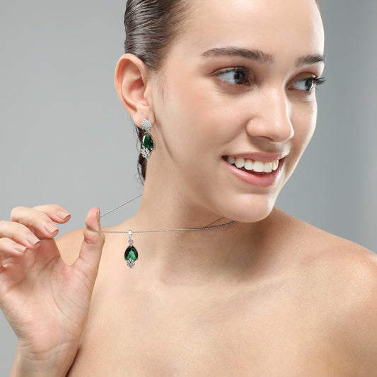 Yvaine Green Pendant Set (Chain Not Included)