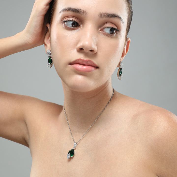 Yvaine Green Pendant Set (Chain Not Included)