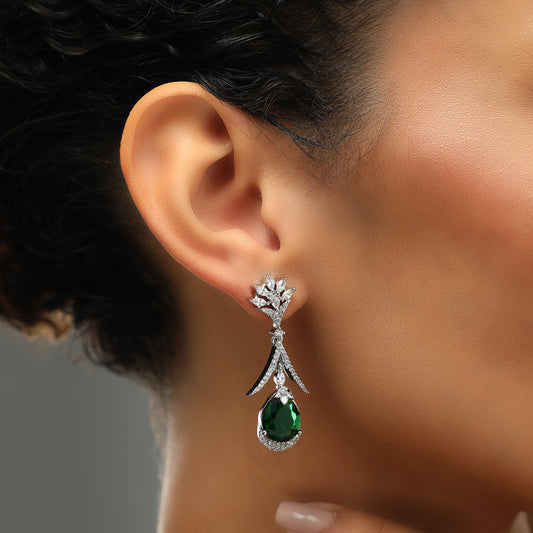 Divine Emerald Diamond Earrings