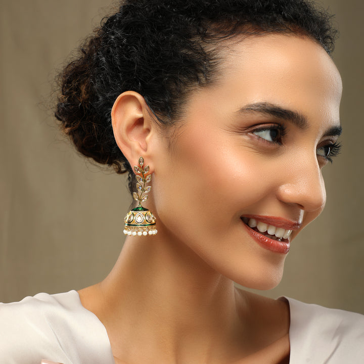 Khushnuma Kundan Studded Earrings