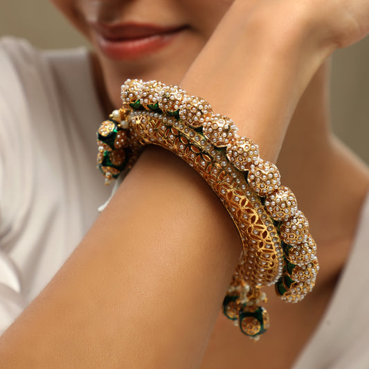 Riwaz Gold Plated Emerald Kada