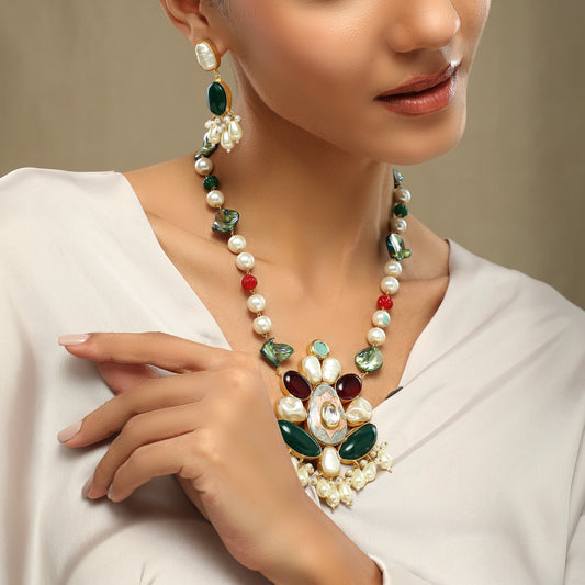 Zenith Necklace Set With Precious Pearls