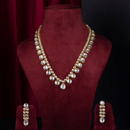 Mahtab Kundan Studded Necklace Set