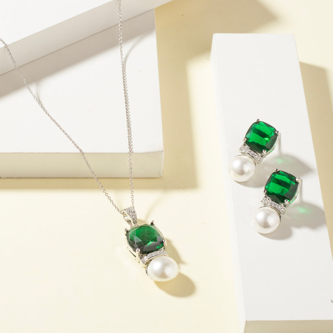 Moonlit Marvel Green Pendant Set (Chain Not Included)