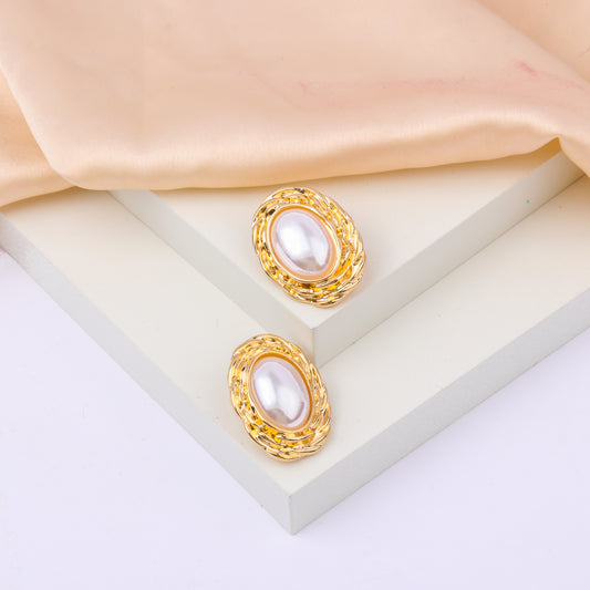 Camila Gold-White Pearl Studs