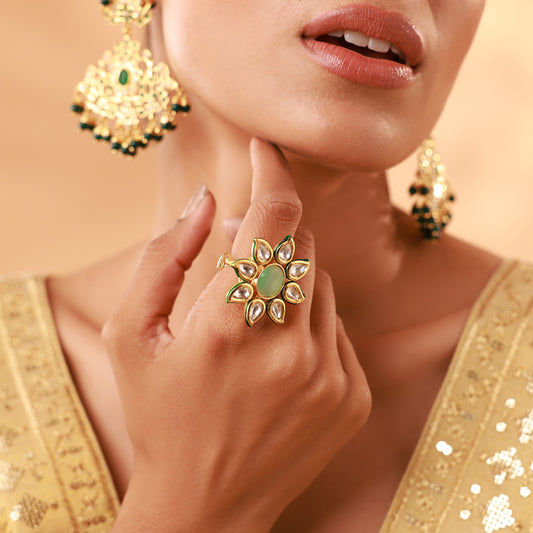 Samina Kundan Ring